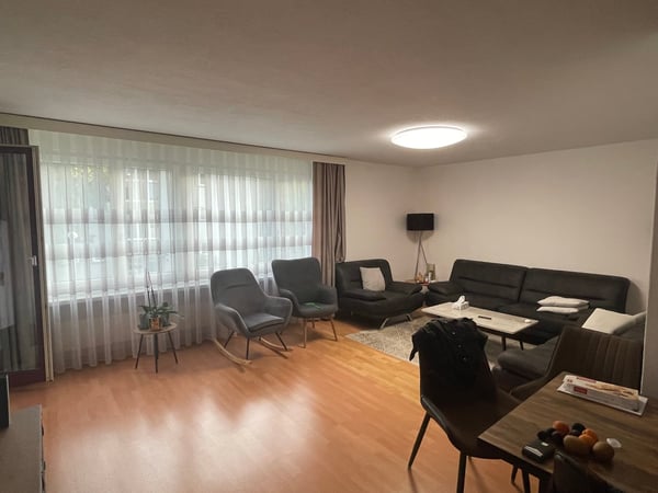 Charmater Wohntraum mit grosszügigem Balkon 4