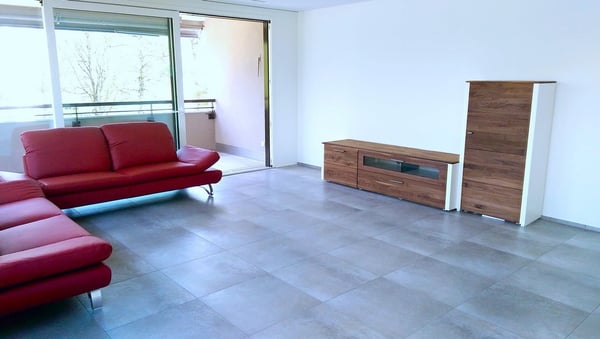 Moderne 1.5-Zimmer-Wohnung mit Balkon und Garage in Allschwil 7