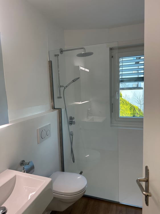 Charmante 2.5-Zimmer-Wohnung mit Balkon in Chur 4