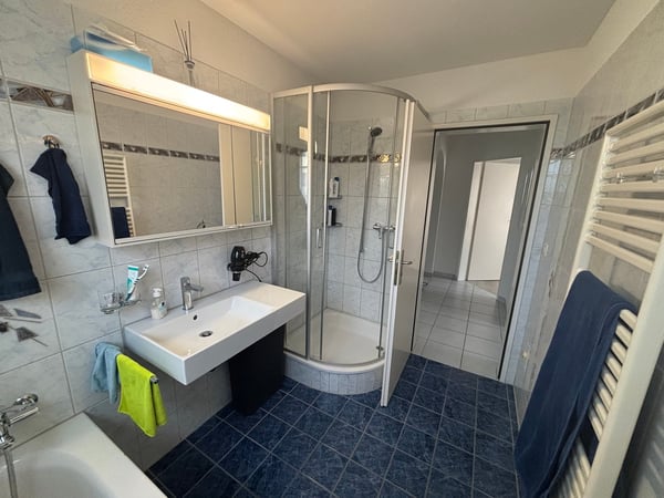 Tolle 1-Zimmer-Wohnung mit Balkon und 2 Garagenplätzen in Sirnach 6