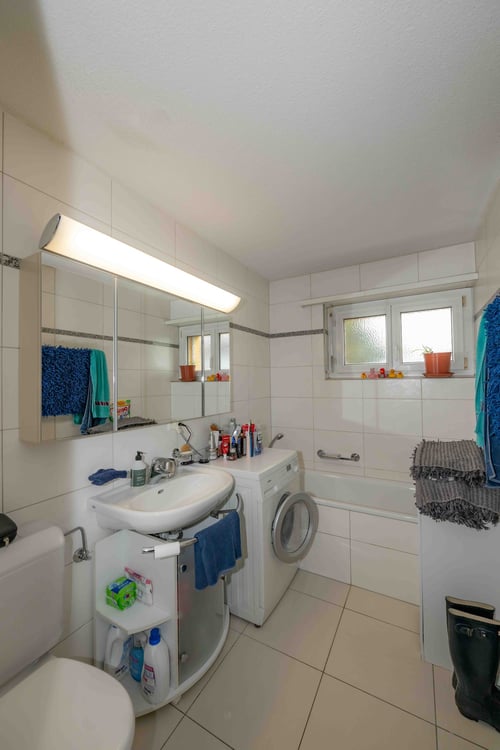 Helle 1½-Zi-Wohnung  mit sonnigem See- und Bergpanorama 7