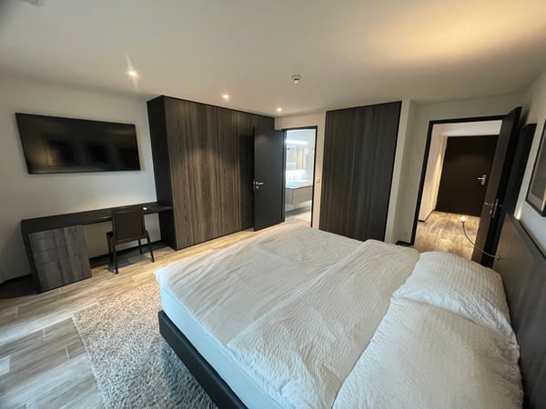 Zürich Three Point, wunderschöne, hochwertige und vollständig möblierte 1.5 Zimmer Neubauwohnung 17