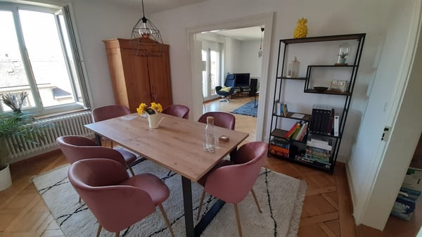 Charmante 1.5-Zimmer-Wohnung mit Balkon und Parkplatz in Winterthur 1