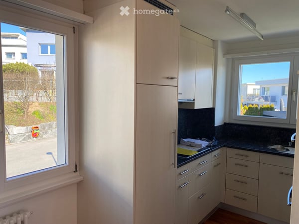 Sonnige 3.5-Zimmer-Wohnung mit Bergblick in Hellbühl 4