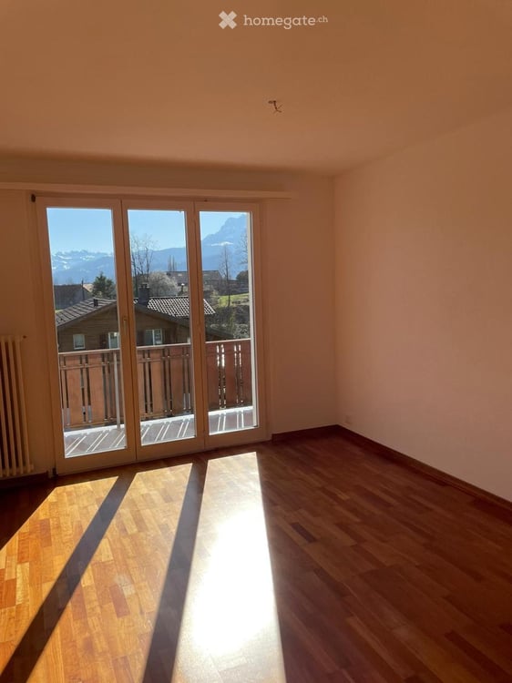 Sonnige 3.5-Zimmer-Wohnung mit Bergblick in Hellbühl 2