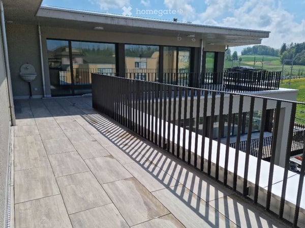 Exklusive 7.5-Zimmer-Dachwohnung mit Aussicht in Zwillikon 6