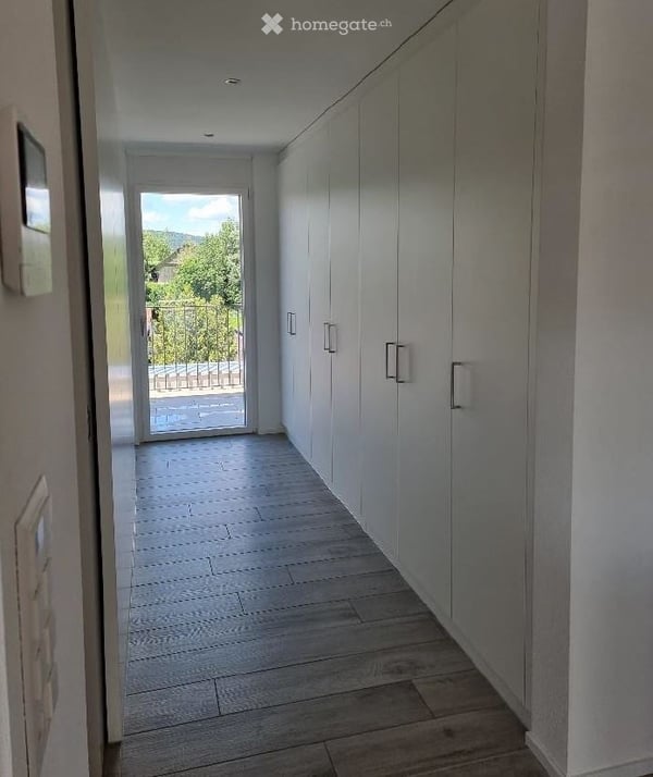 Exklusive 7.5-Zimmer-Dachwohnung mit Aussicht in Zwillikon 11