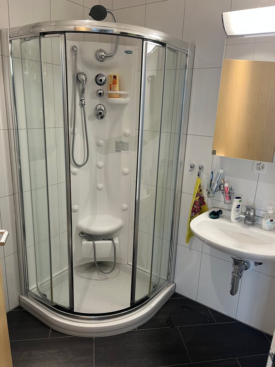 Möblierte Ferienwohnung in Pontresina in Dauermiete 12