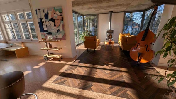 Charmante 6.5-Zimmer-Erdgeschosswohnung mit Schwedenofen und Garten am Fusse des Heitern 2