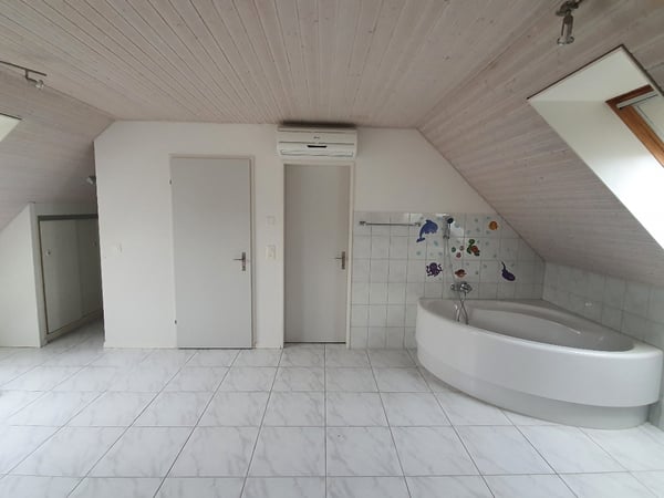 6 1/2-Zimmer Maisonette-Wohnung in Dällikon 24