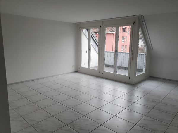 6 1/2-Zimmer Maisonette-Wohnung in Dällikon 4