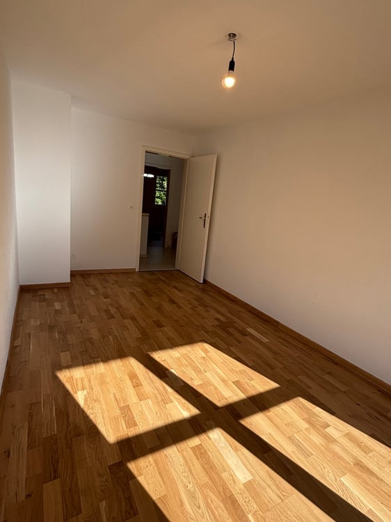 Geräumiges Familienhaus mit Garten in Stallikon 4