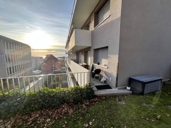 Appartement meublé 5.5 pièces moderne à Lausanne 3
