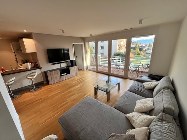 Appartement meublé 5.5 pièces moderne à Lausanne 1