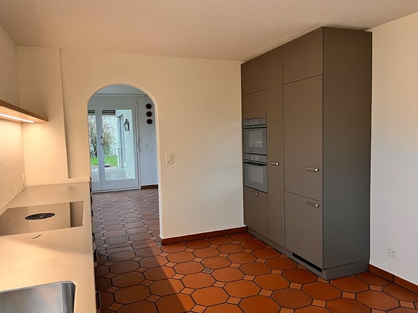 Grosszügiges Einfamilienhaus mit Garten &  Doppelgarage in ruhiger Lage in Stans zu vermieten 18