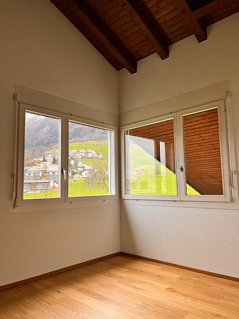 Grosszügiges Einfamilienhaus mit Garten &  Doppelgarage in ruhiger Lage in Stans zu vermieten 31