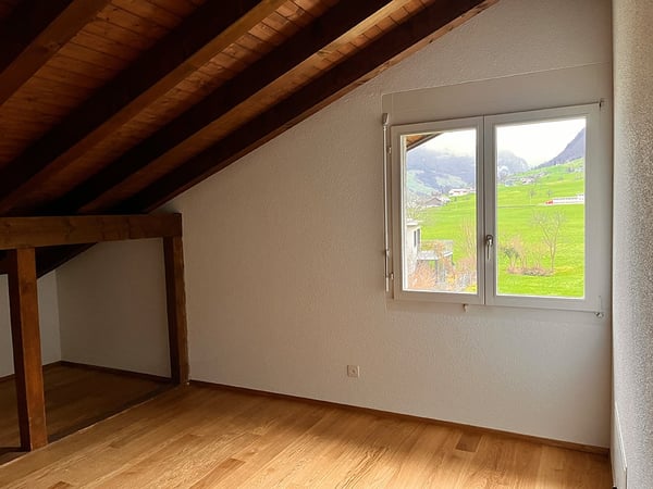 Grosszügiges Einfamilienhaus mit Garten &  Doppelgarage in ruhiger Lage in Stans zu vermieten 29