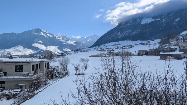 Grosszügiges Einfamilienhaus mit Garten &  Doppelgarage in ruhiger Lage in Stans zu vermieten 14
