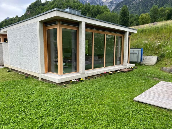 Casa unifamiliare moderna a Torre con giardino e garage 1