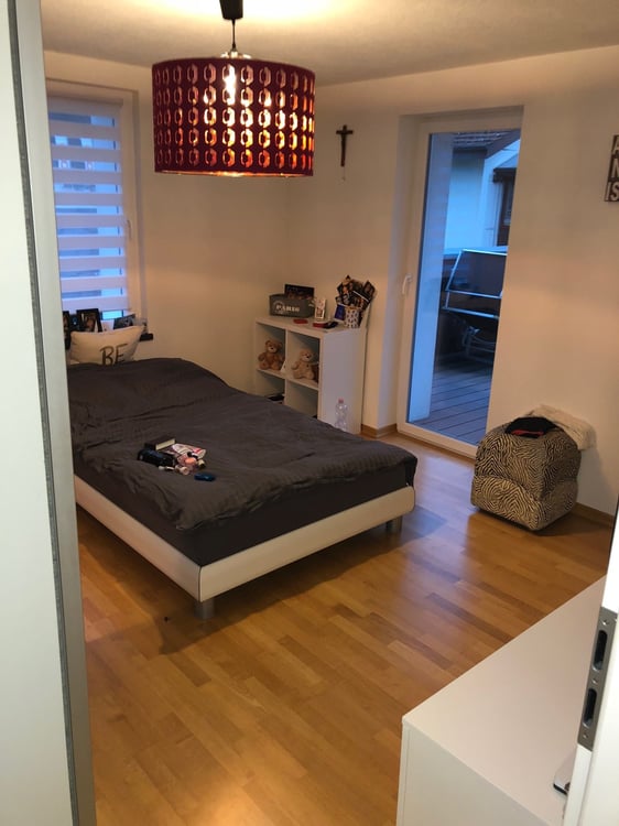 wunderschönes Haus mit drei Parkplätzen zu vermieten 5