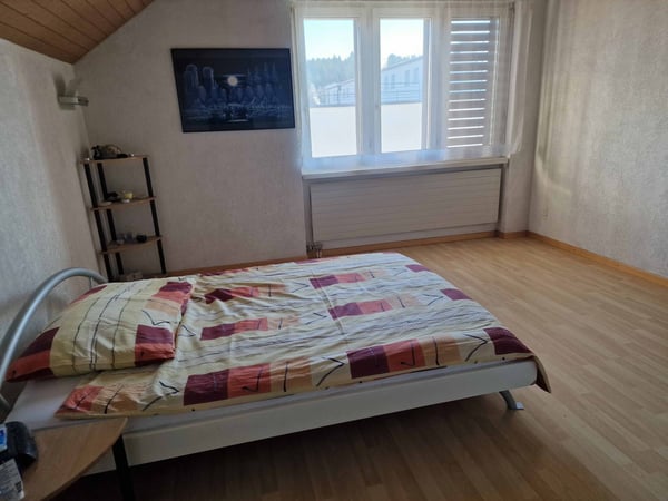 5.5-Zimmer-Dachwohnung inklusiv Tiefgaragenplatz in Daettwil AG 4