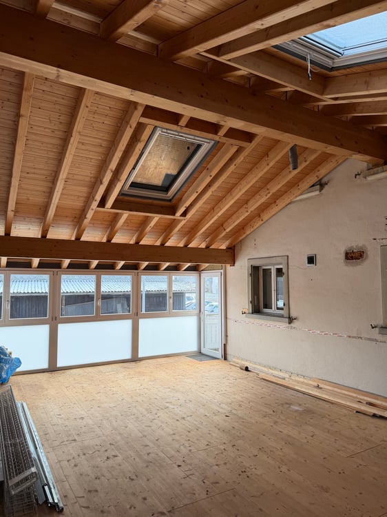 Charmantes 8.5-Zimmer-Einfamilienhaus mit Kamin und Wintergarten in Niederglatt ZH 4