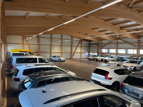 Wunderschöne Ausstellhalle, Lagerraum, Parkplatz  32m X 25 m (71180.- inkl. MWST) 4