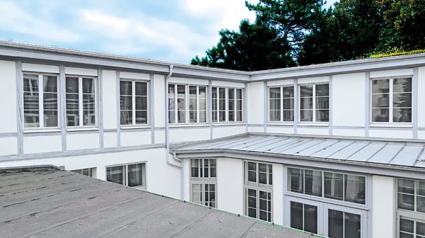 Helles, grosszügiges Atelier / Gewerberaum im denkmalgeschützten Industriebau (Hinterhof) 1