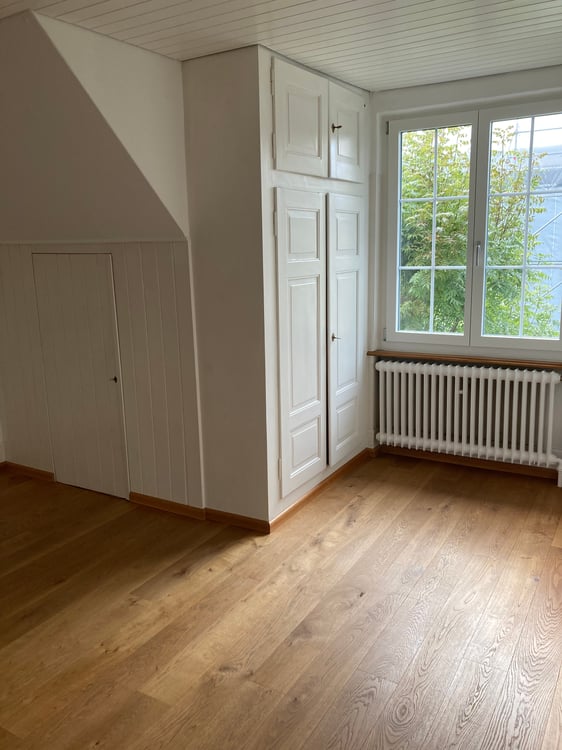 Charmante 6-Zimmer-Dachwohnung im Schöngrund - Quartier 8