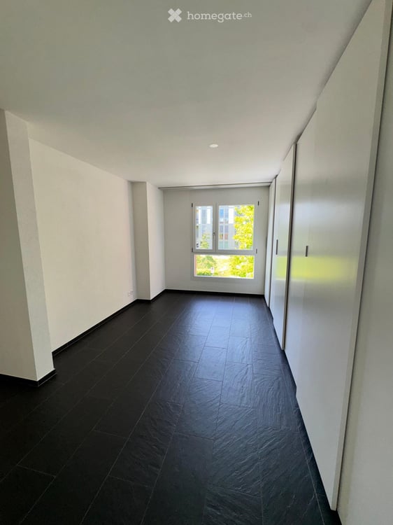 Grosszügige & Elegante 4.5-Zimmer Wohnung in Zürich Affoltern 11