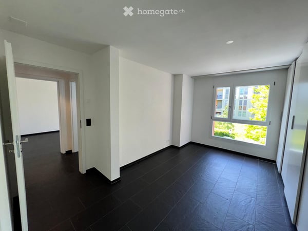 Grosszügige & Elegante 4.5-Zimmer Wohnung in Zürich Affoltern 10