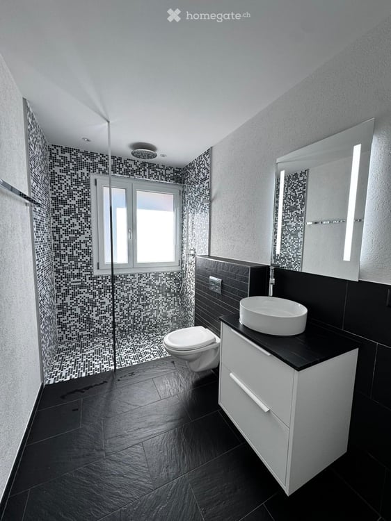 Grosszügige & Elegante 4.5-Zimmer Wohnung in Zürich Affoltern 8