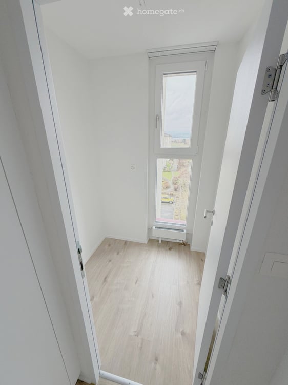 Moderne totalsanierte 5.5-Zimmer-Wohnung mit Balkon und Garage in Böttstein 16