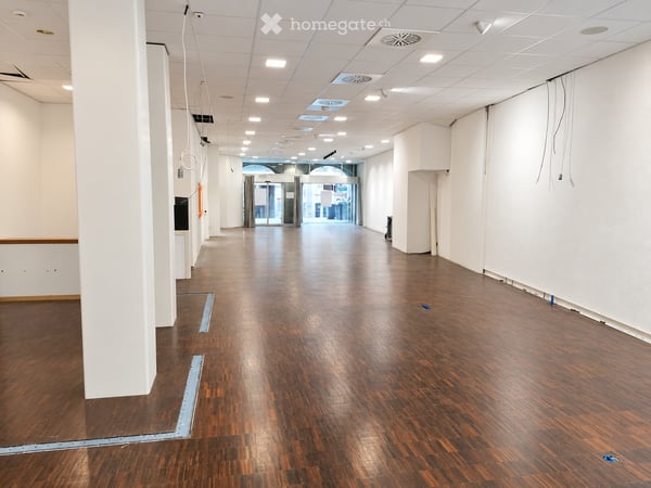 Surface commerciale au cœur de Lausanne 3