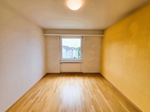 Charmante 4.5-Zimmer Dachwohnung mit Südwest-Ausrichtung 12