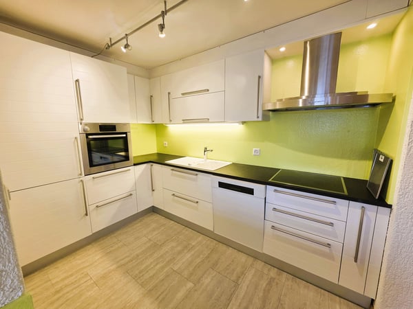 Charmante 4.5-Zimmer Dachwohnung mit Südwest-Ausrichtung 8