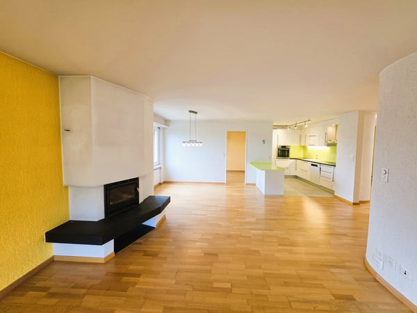 Charmante 4.5-Zimmer Dachwohnung mit Südwest-Ausrichtung 9