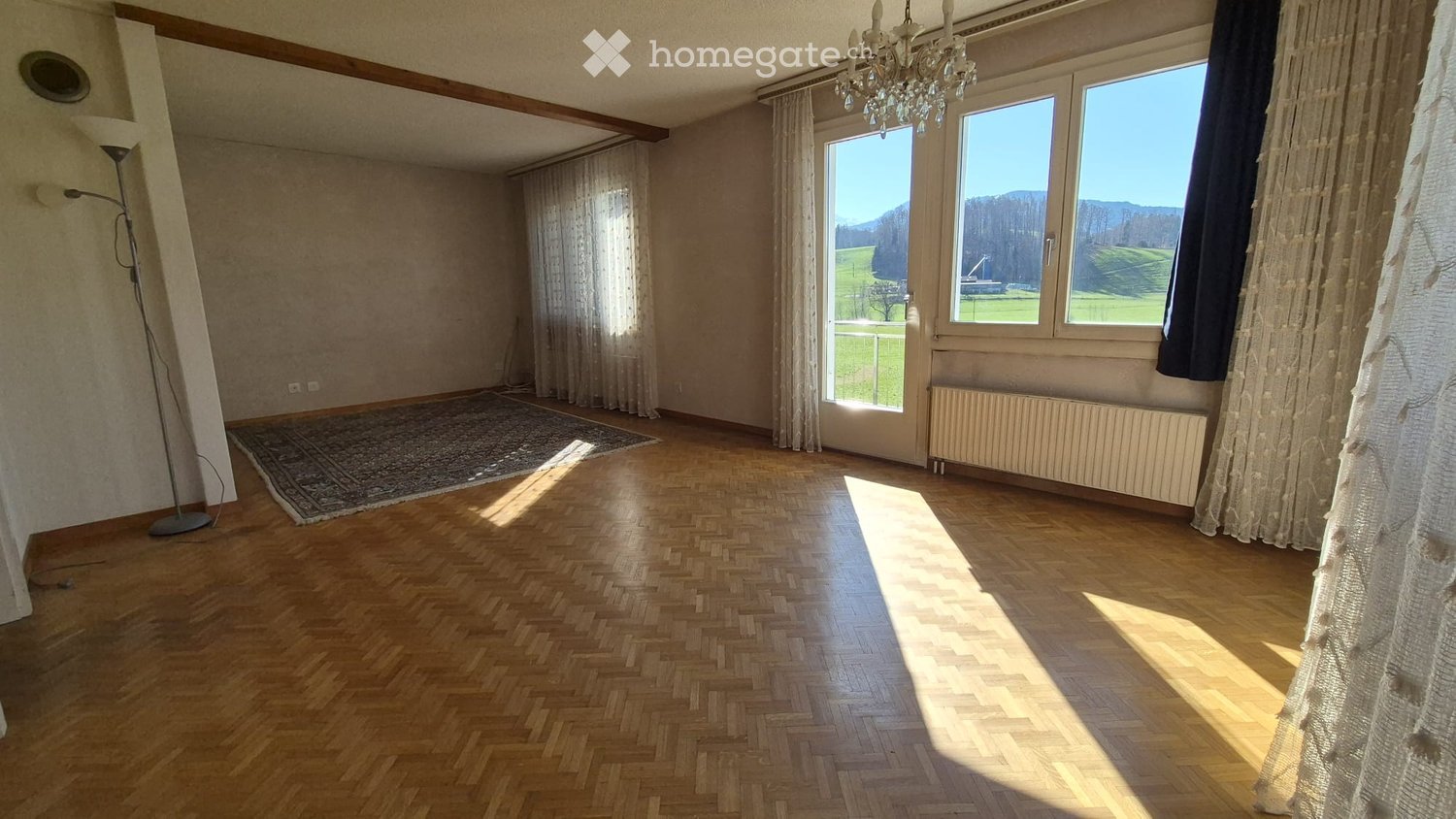 Immobilie in Gurzelen - Freistehendes 2 1/2-Z.-EFH mit Anbau (2 1/2-Z.-EFH), sehr schöner Bergblick im ländlichen Gurzelen - Bild 3