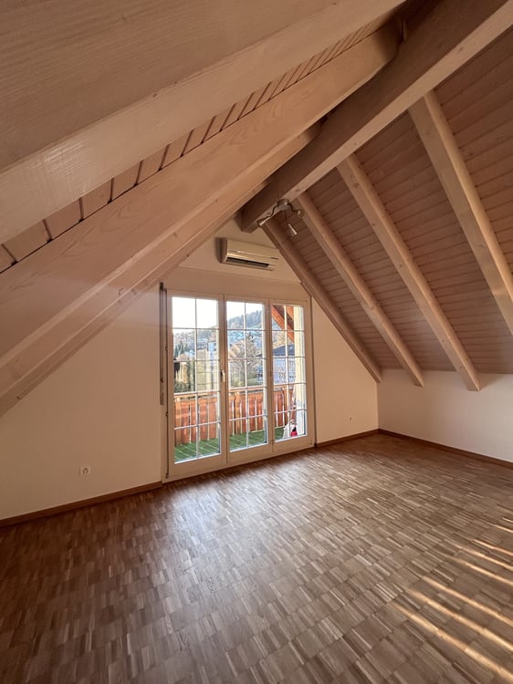 Grosszügige 5.5-Zimmer-Dachwohnung in Buchs ZH 17