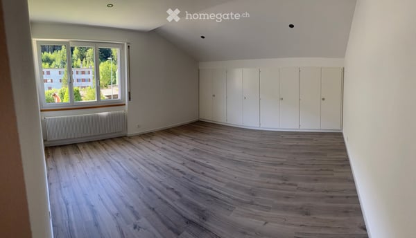 Charmant duplex de 4.5 pièces à Moutier – calme, lumineux et rénové 4