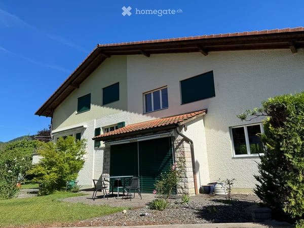 Charmant duplex de 4.5 pièces à Moutier – calme, lumineux et rénové 1