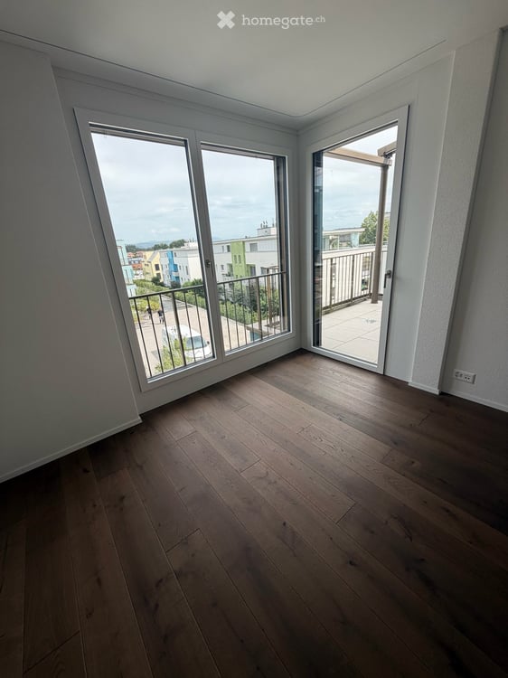 Neue 3.5-Zimmer-Wohnung mit Landschaftsblick in Illnau-Effretikon im Eigentum Ausbau. 7