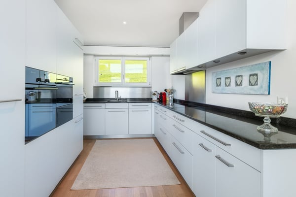 Attika-Maisonette-Wohnung an traumhafter Lage in Merlischachen 6
