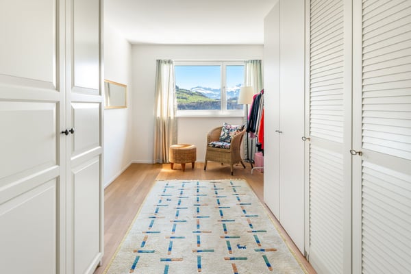 Attika-Maisonette-Wohnung an traumhafter Lage in Merlischachen 9