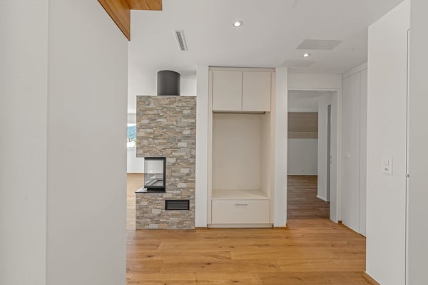 Topmoderne 5.5-Zimmer-Maisonette-Wohnung (Süd) auf 2 Etagen – Neubau mit traumhafter Aussicht 8