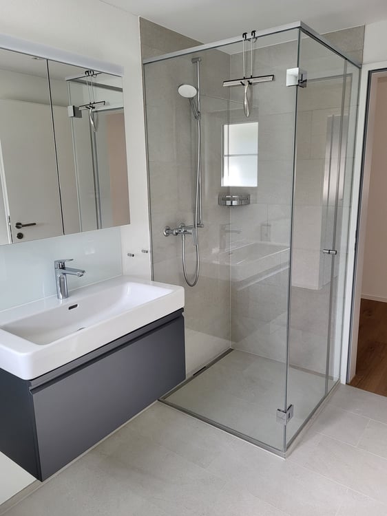 Moderne 3.5-Zimmer-Wohnung mit Balkon und herrlicher Aussicht in Maseltrangen 9