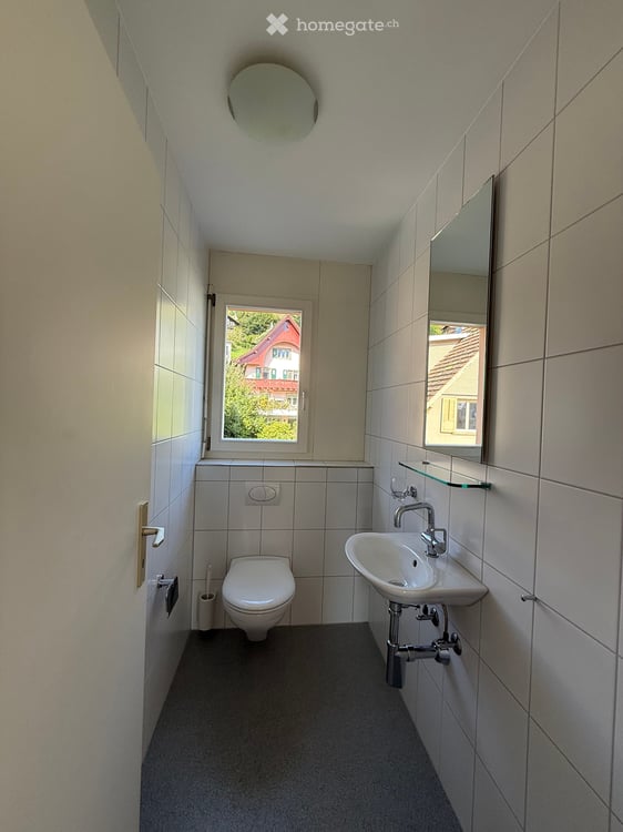Gemütliche 3.5-Zimmer-Wohnung mit Seeblick in Unterägeri 11