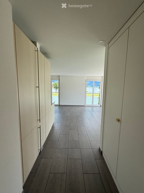 Gemütliche 3.5-Zimmer-Wohnung mit Seeblick in Unterägeri 7