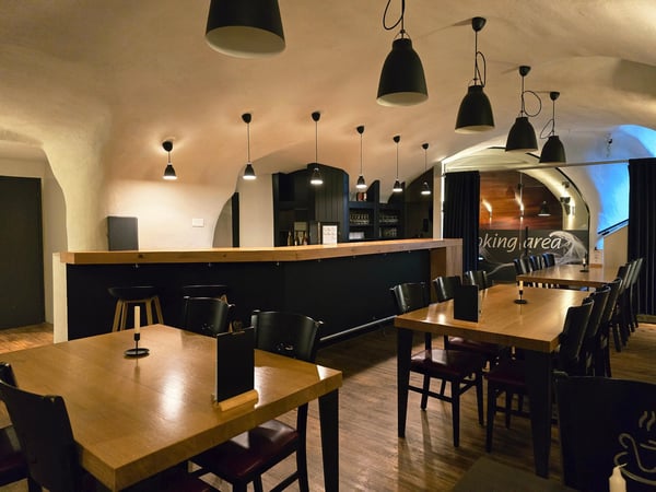 Gastronomieobjekt im Zentrum von Glarus – Ideal für Restaurant, Café, Vinothek, Bar 16