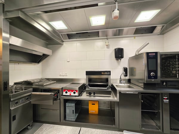 Gastronomieobjekt im Zentrum von Glarus – Ideal für Restaurant, Café, Vinothek, Bar 10